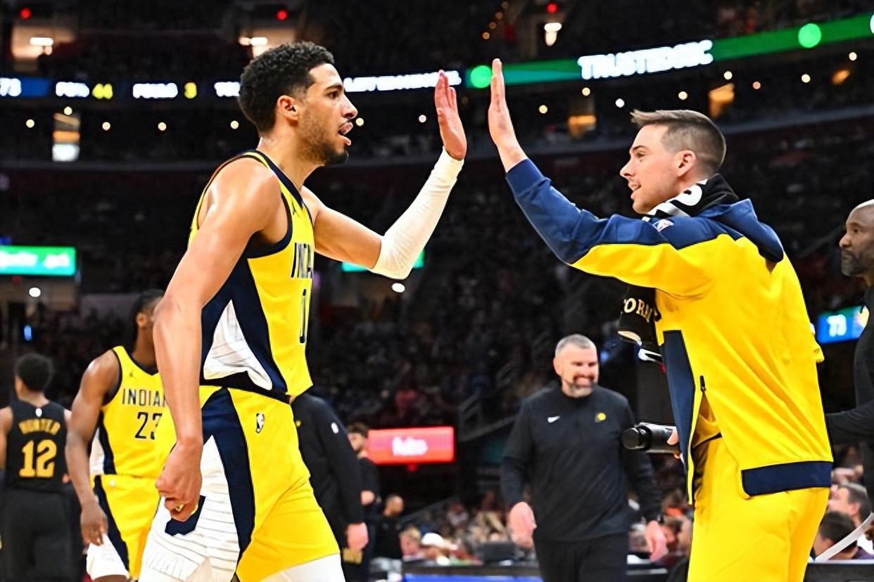 英雄联盟竞猜分部-转折点金州勇士遗憾出局，NBA总决赛今晨攻防权衡，态度坚定，团队化学反应显著的简单介绍